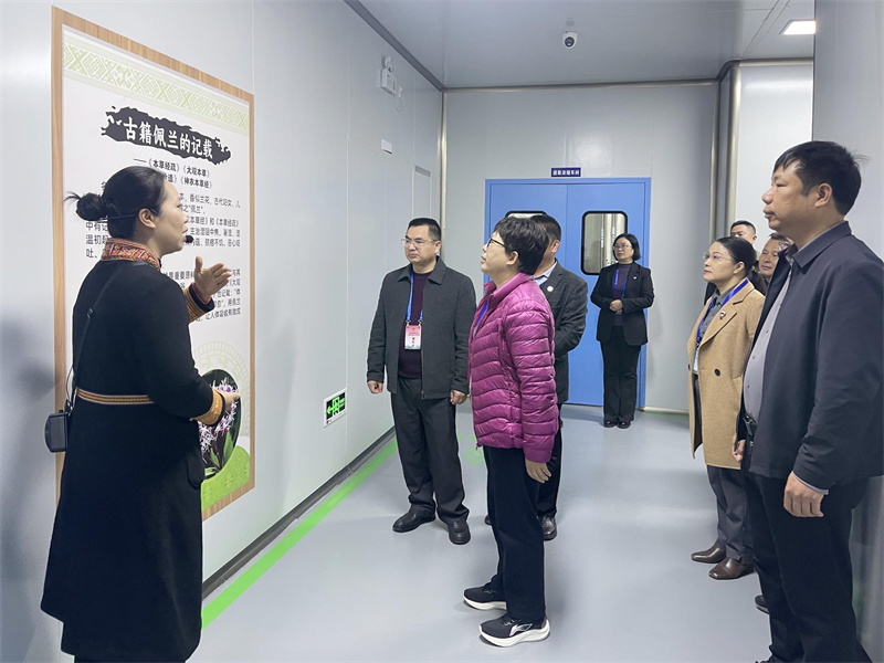 //cdn.myxypt.com/e9c33c38/25/12/a8d8cac3b4bd08dad4bb3dce208870788a3b6e81.jpg 微信图片_20251209105143_149_76修_看图王_看图王.jpg